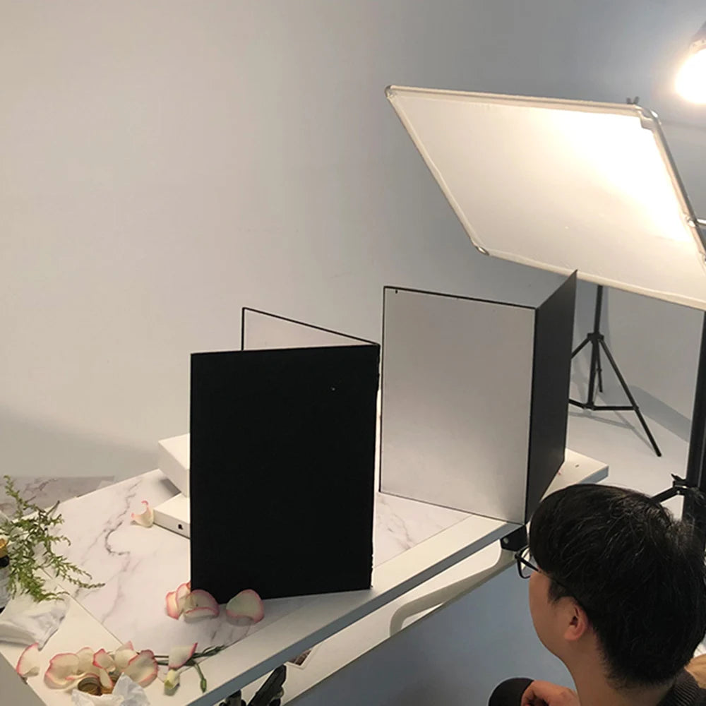 Daka Pro Desktop Reflector & Diffuser Board